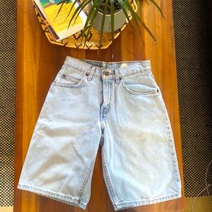 Levi’s 562 vintage shorts loose fit